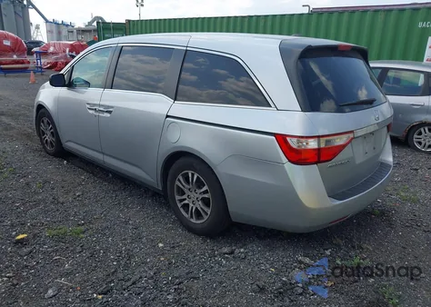 2011 Honda Odyssey Ex-L z USA, uszkodzony, nr VIN 5FNRL5H62BB079079
